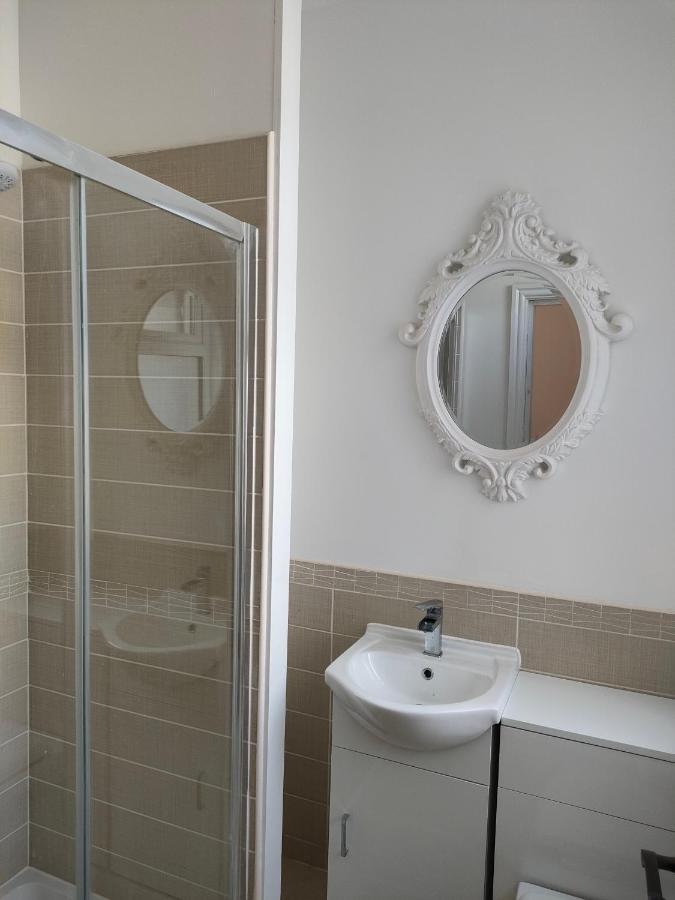 Lovely Refurbished Apartments, Morecambe Promenade Kültér fotó